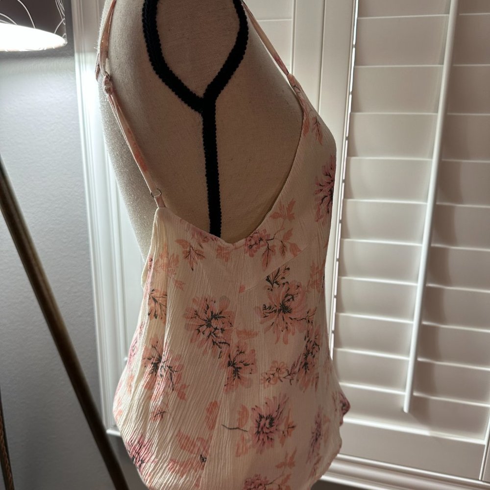Style Rack Tank Top - Picture 3 of 4